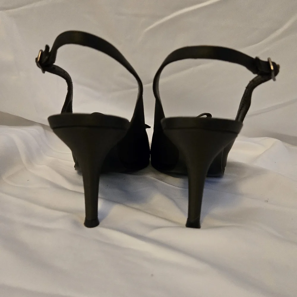 Stuart Weitzman Brown Satin Bow Peep Toe Heels | Size 10 - Picture 7 of 8